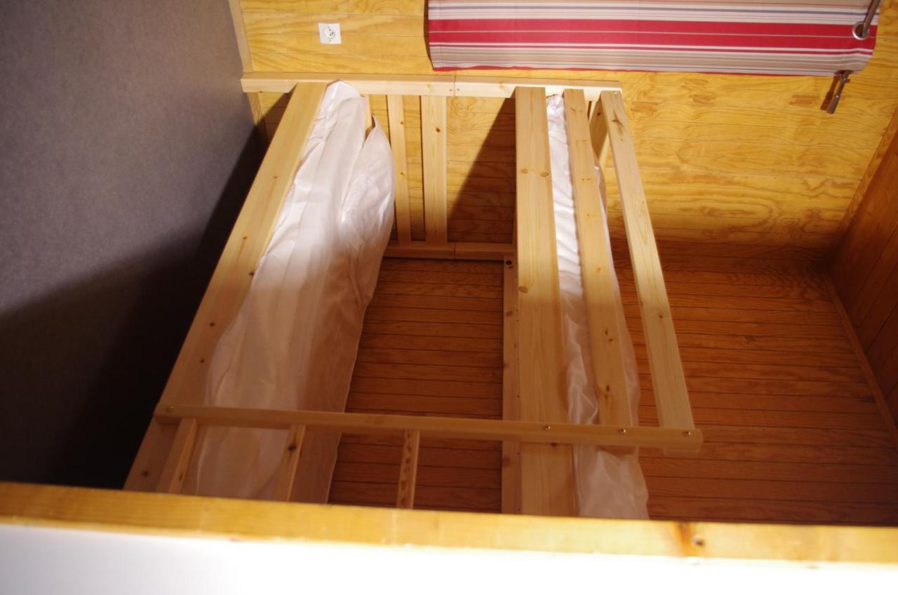 Camping Les Portes Du Beaujolais Anse Room photo